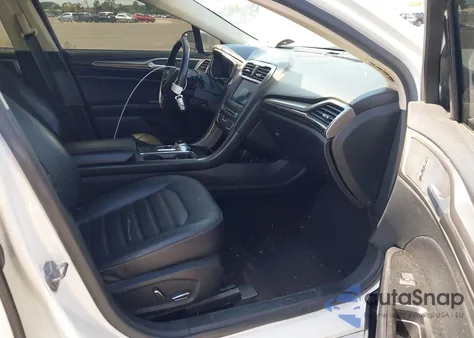 2017 Ford Fusion Se z USA, uszkodzony, nr VIN 3FA6P0HD6HR365989